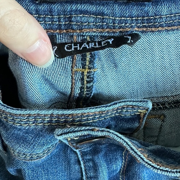 Dollhouse Charley Women's Distressed Blue Jeans, Size 11 - Picture 14 of 16